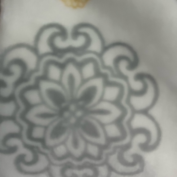 Life Comfort brand blanket or throw with a grey and yellow medallion pattern. - Picture 5 of 5